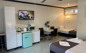 Kurri Motor Inn